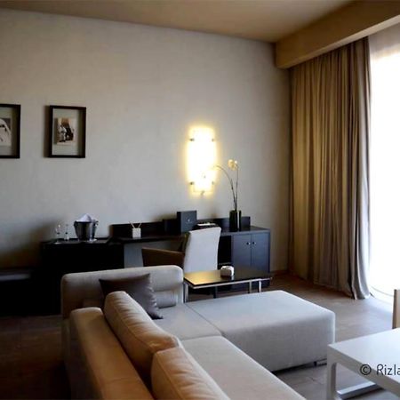 Hotel Des Arts Resort & Spa Tamarist Экстерьер фото