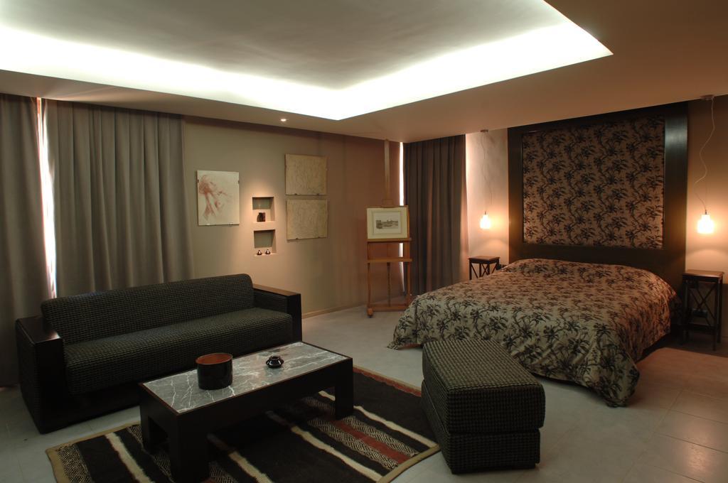 Hotel Des Arts Resort & Spa Tamarist Номер фото