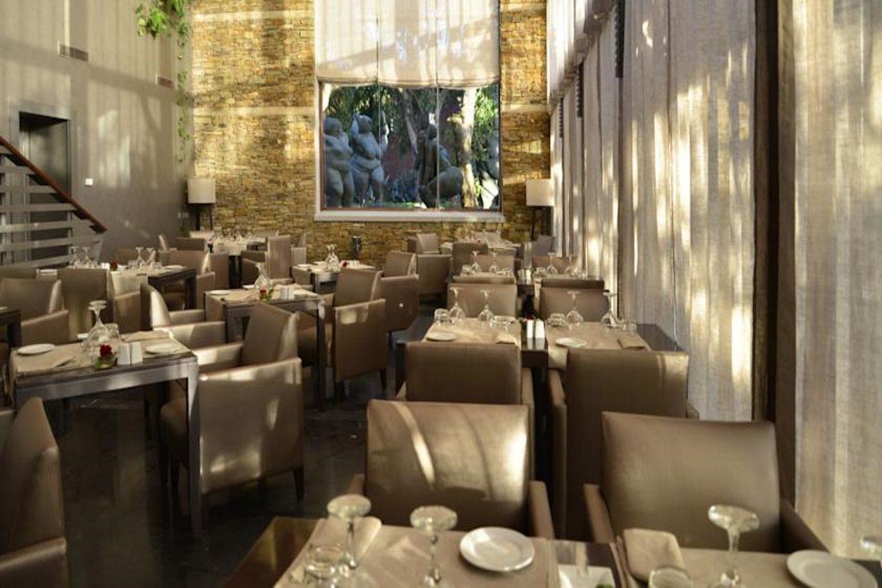 Hotel Des Arts Resort & Spa Tamarist Экстерьер фото